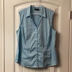 2/$10 Denver Hayes XL light blue sleeveless polo shirt
